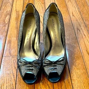 Marc Fisher peep toe pumps size 7